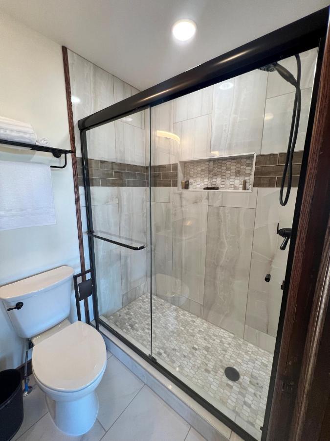 Monterey Inn 외부 사진